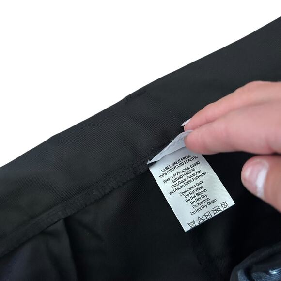 Spirit Halloween Vampire Costume Cape & Pants Sz M - Picture 9 of 11